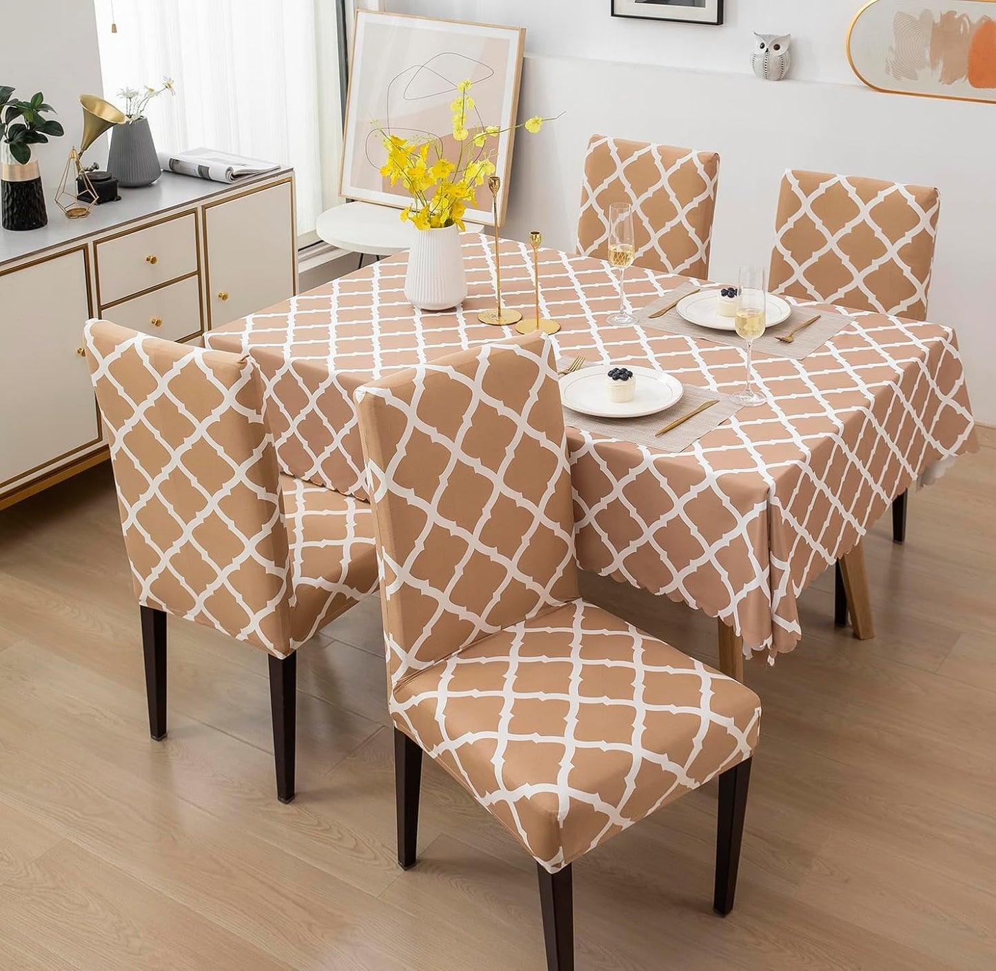 Cream Diamond Chair & Table Cover