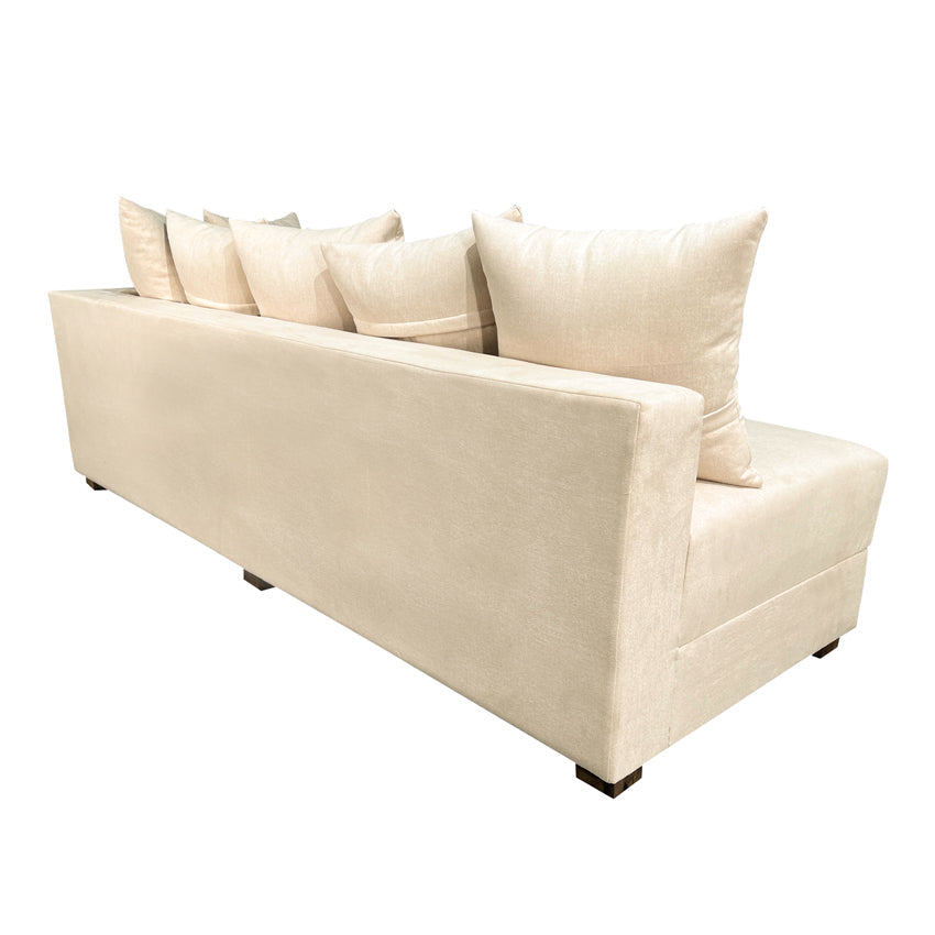 Striado Upholstered Sofa With Chaise Sectional